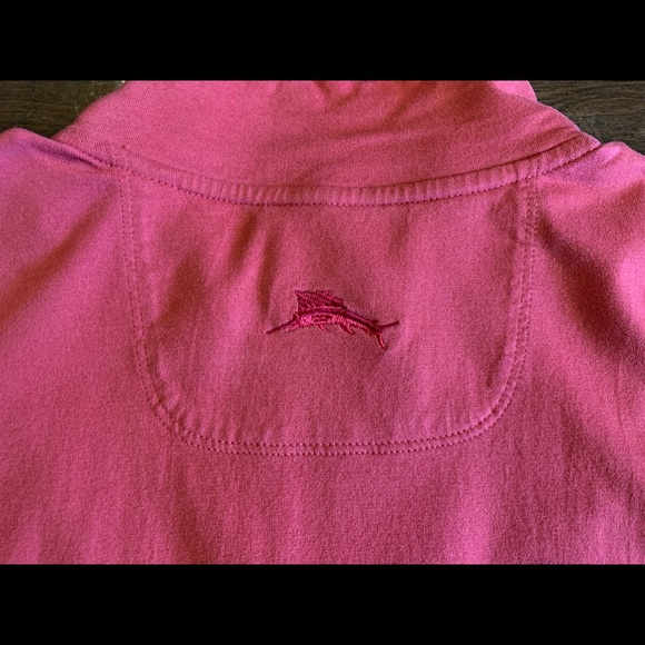Tommy Bahama 1/4 Zip - Picture 5 of 5